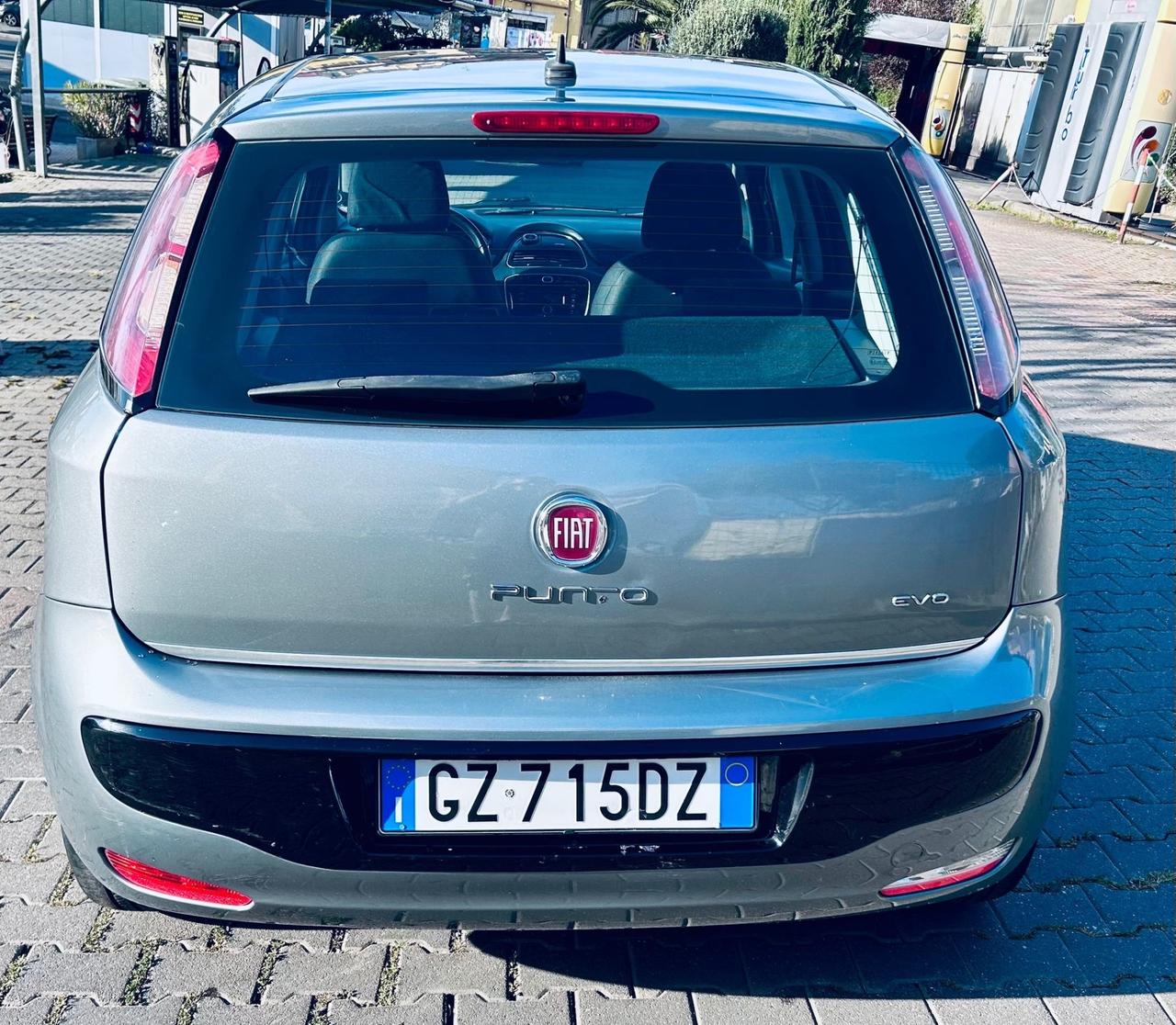Fiat Punto Evo 1.4 5 porte Dynamic GPL