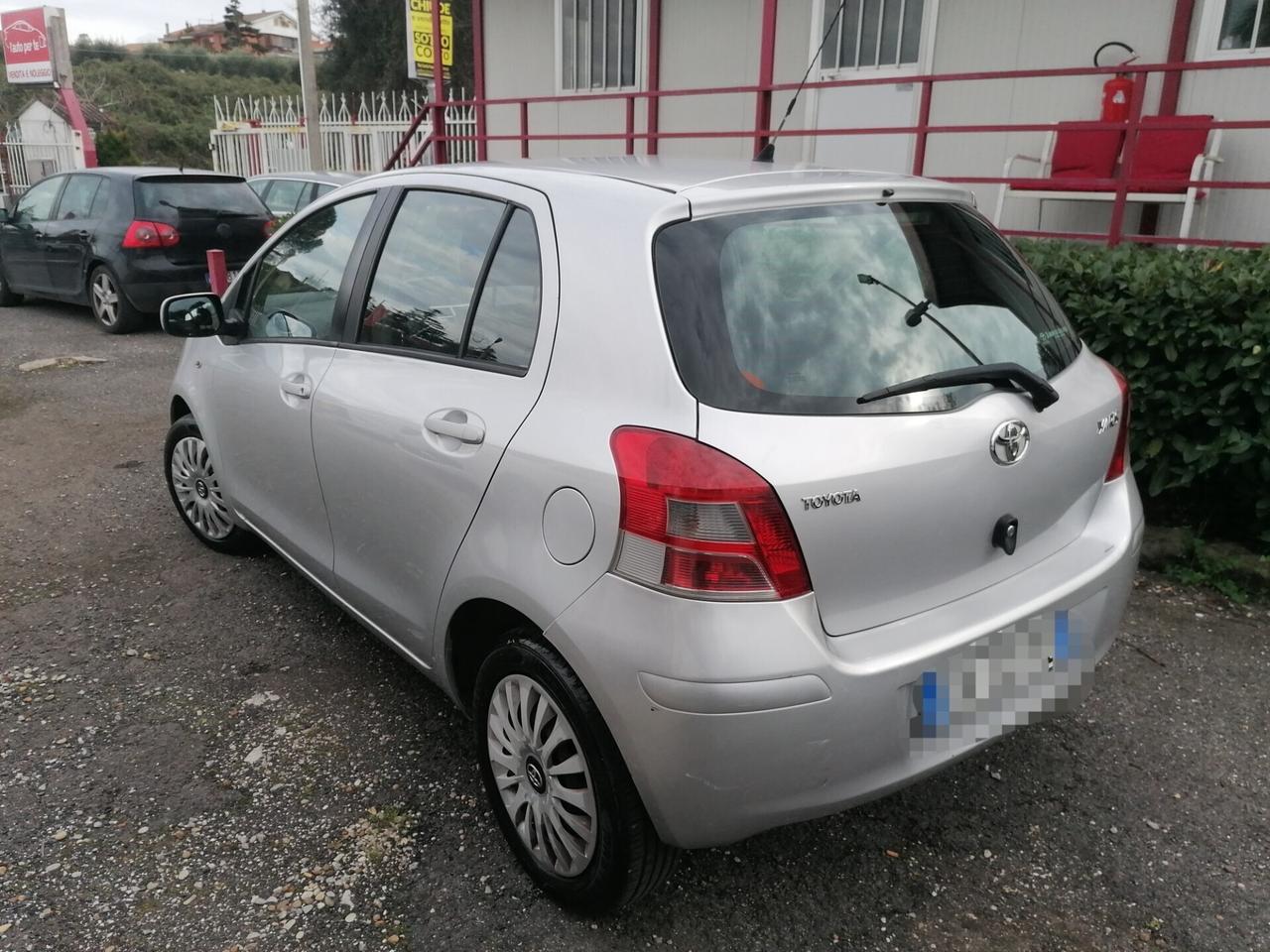 Toyota Yaris 1.4 D-4D 5 p Automatica