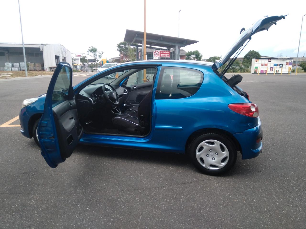 Peugeot 206 Plus 1.1 60CV 3p. Trendy x neopatentati