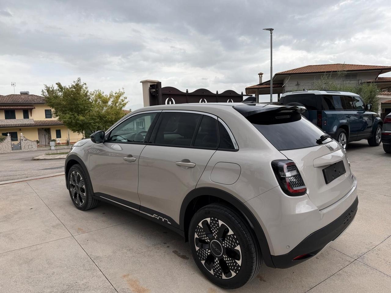 Fiat 600 1.2 HYBRID LA PRIMA 110cv VARI COLORI