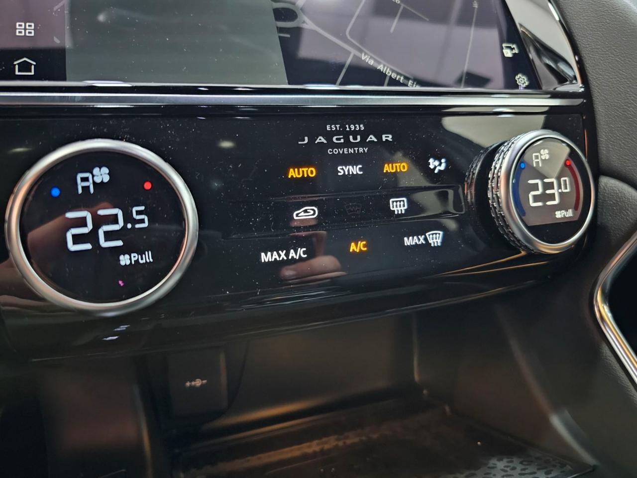 Jaguar E-Pace R-Dynamic SE Navi Camera Tetto C.20" RDynamic camera