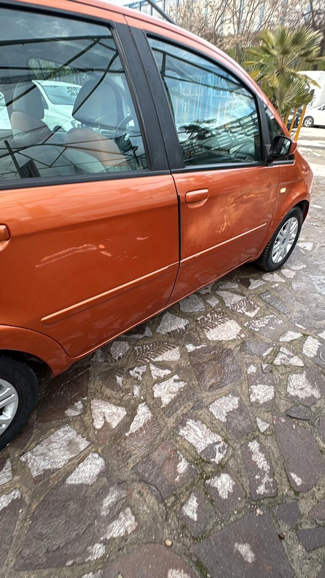 Fiat Idea 1.3 Multijet 16V Emotion