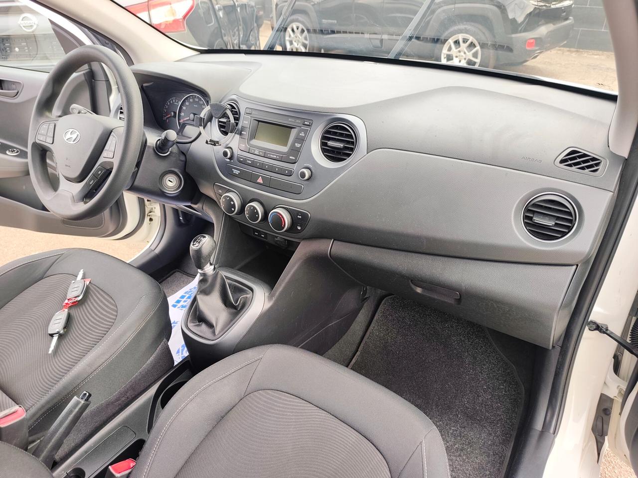 Hyundai i10 1.0 BENZINA GARANZIA 12 MESI
