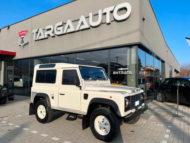 Land Rover Defender 90 SW Defender 90 2.5 tdi County