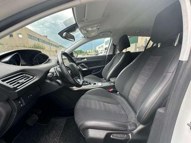 Peugeot 308 BlueHDi S&S EAT8 Allure