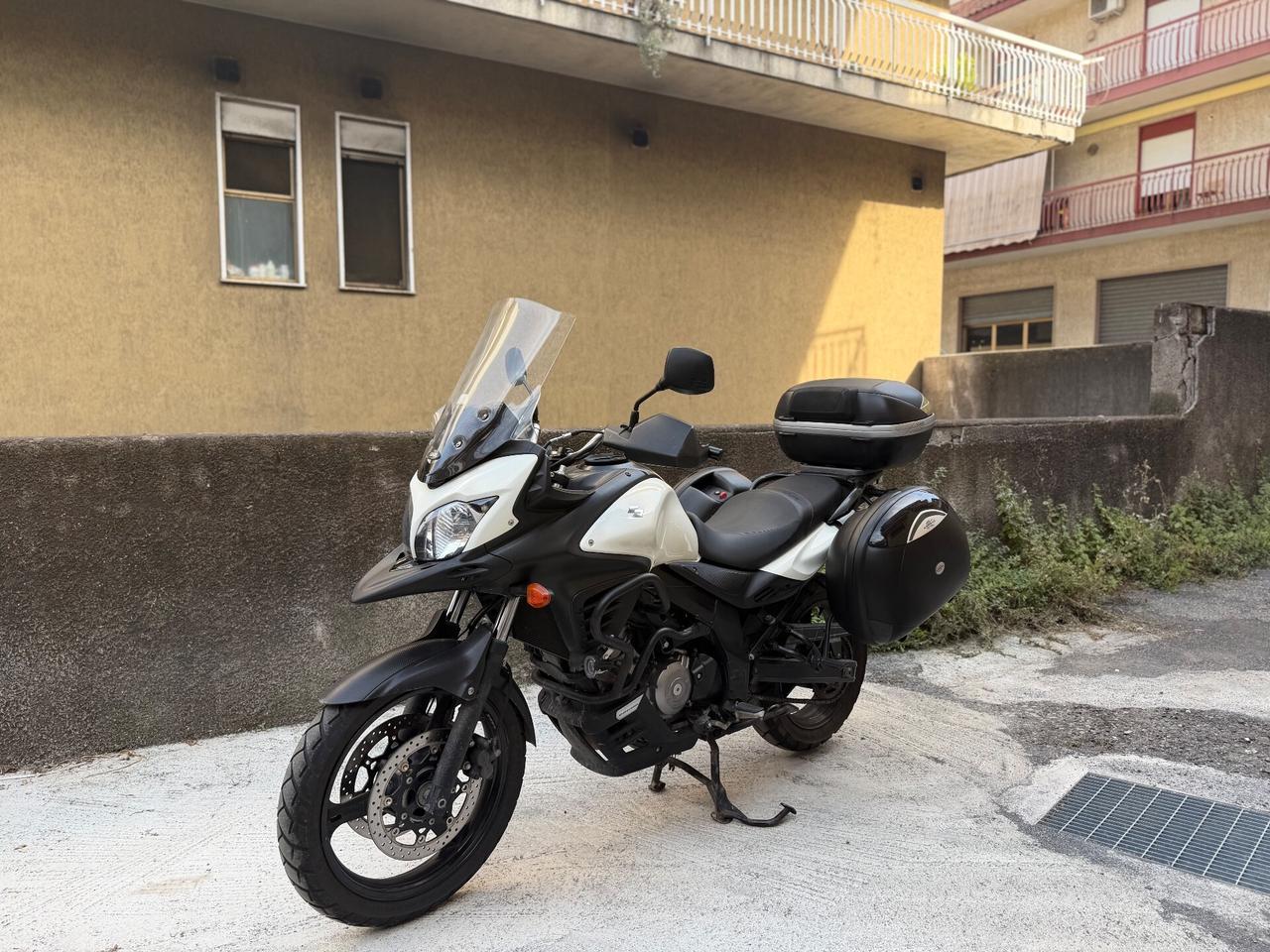 Suzuki V-Strom 650 FULL OPTIONAL tua a soli 48€ al mese !
