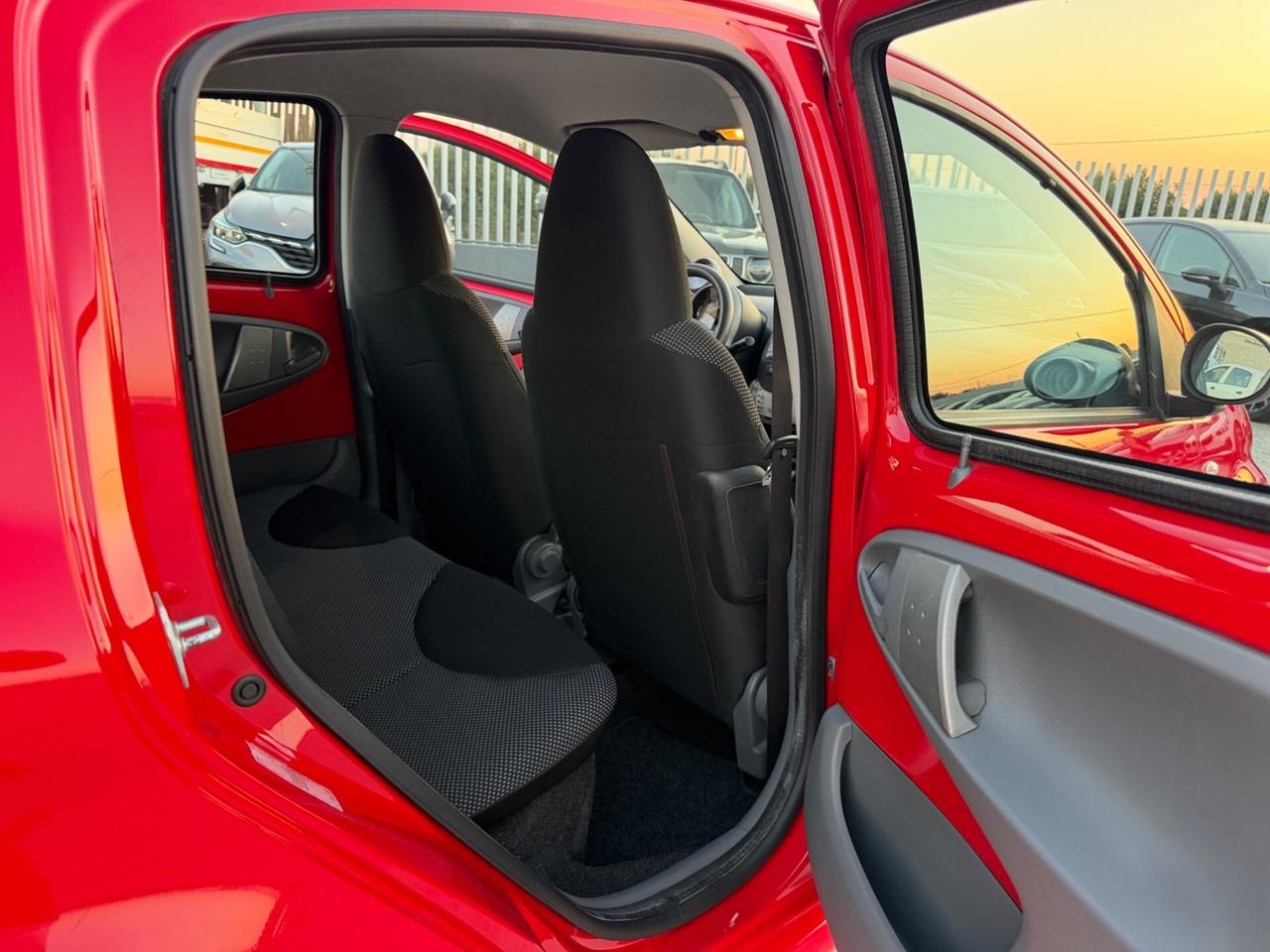 TOYOTA AYGO 1.0 5PORTE CLIMA MY10 NUOVISSIMAAAA