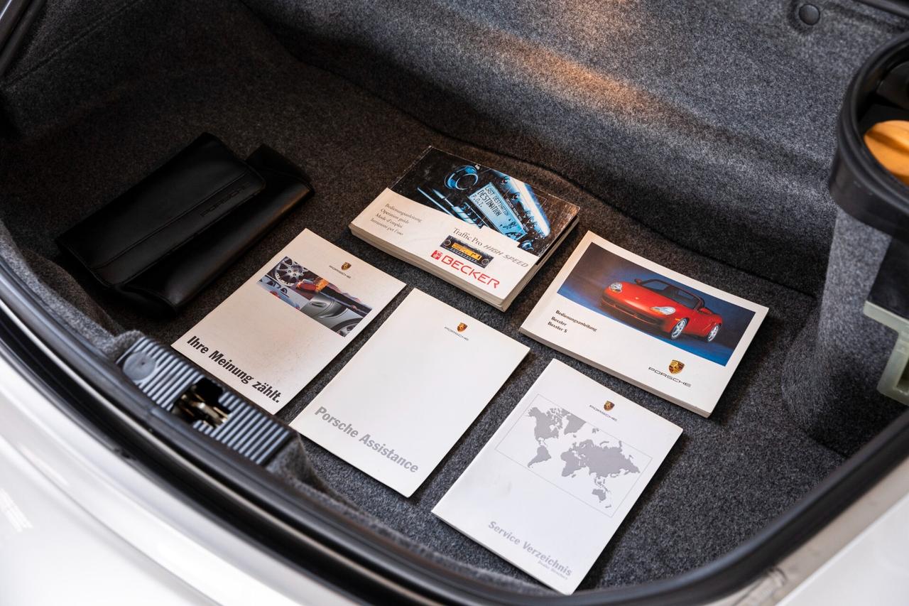 Porsche Boxster 3.2i 24V cat S