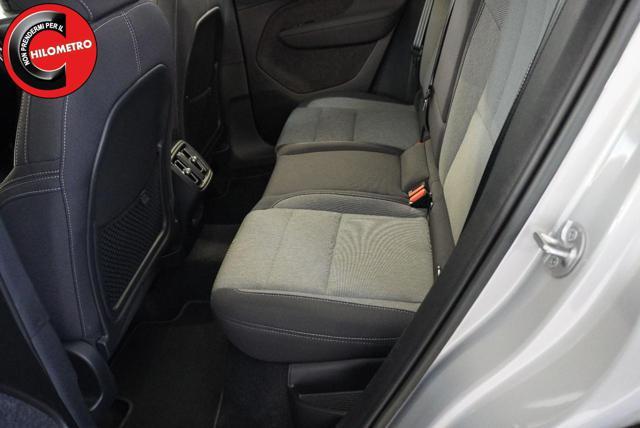 VOLVO XC40 B4 AWD automatico Plus Dark