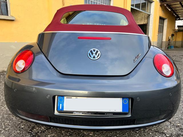 VOLKSWAGEN New Beetle 1.6 Cabrio CAPOTE E INTERNI IN PELLE ROSSA