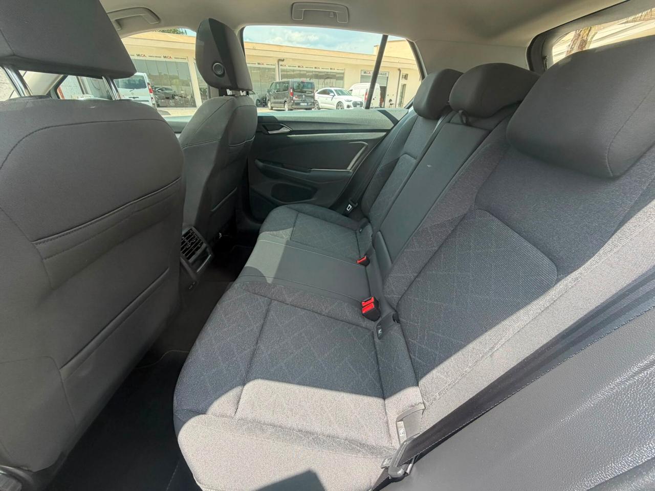 Volkswagen Golf 2.0 TDI DSG SCR Style