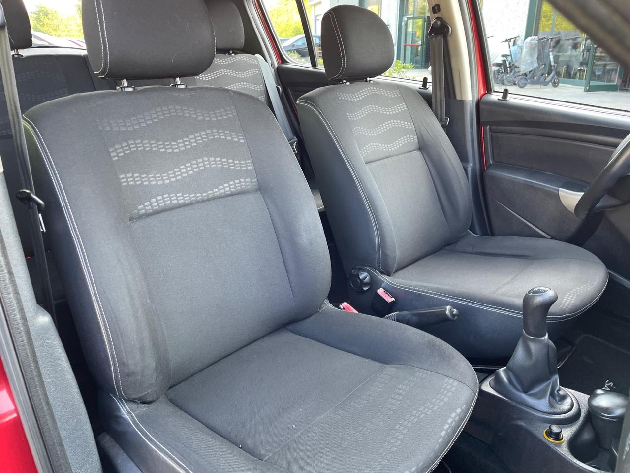 Dacia Sandero Stepway 1.6 8V 90CV* Neo patentati *