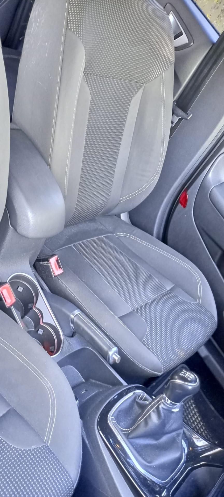 Ford Fiesta 1.5 TDCi 75CV 5 porte Titanium incidentata