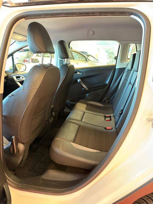 PEUGEOT 2008 1° serie BlueHDi 100 Allure