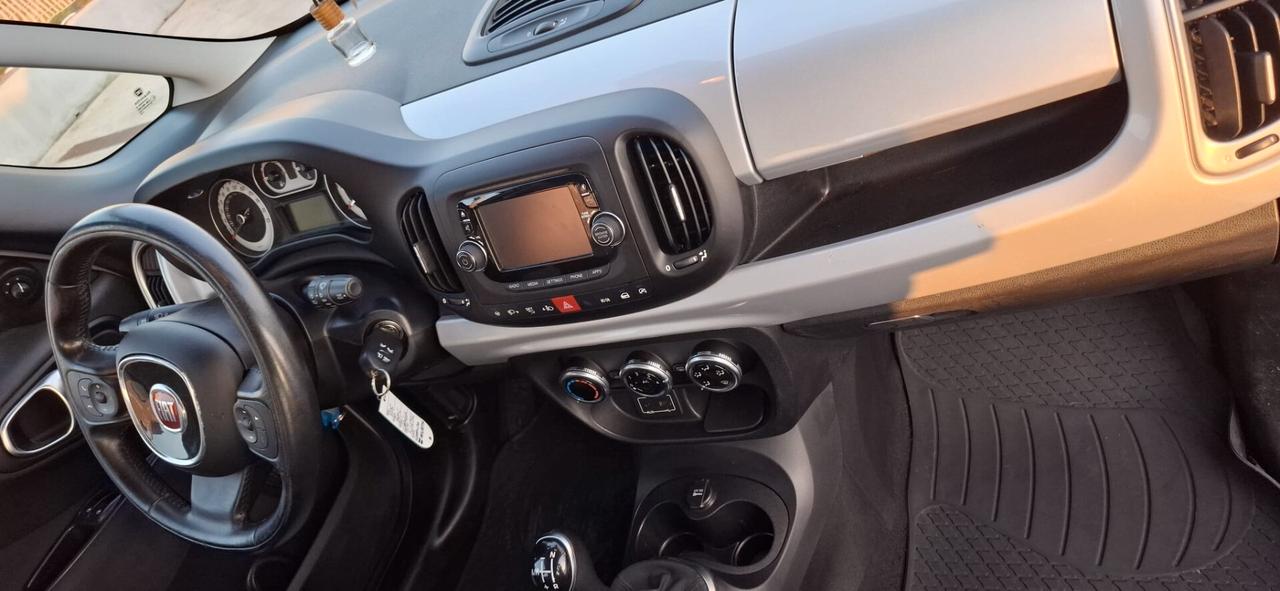 2017 CAMBIO automatico Fiat 500L 1.3 Multijet 95 CV Lounge