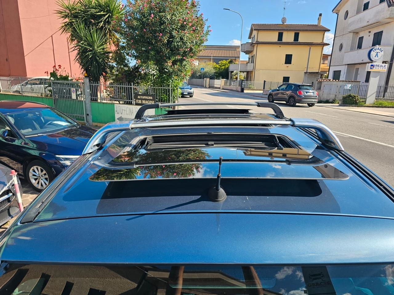 Lancia Phedra 2.2 MJT CA Limited Edition