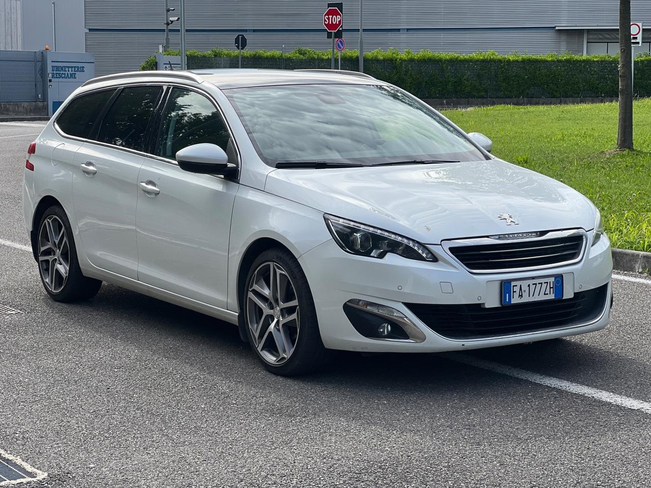 Peugeot 308 BlueHDi 120 S&S EAT6 SW GT Line