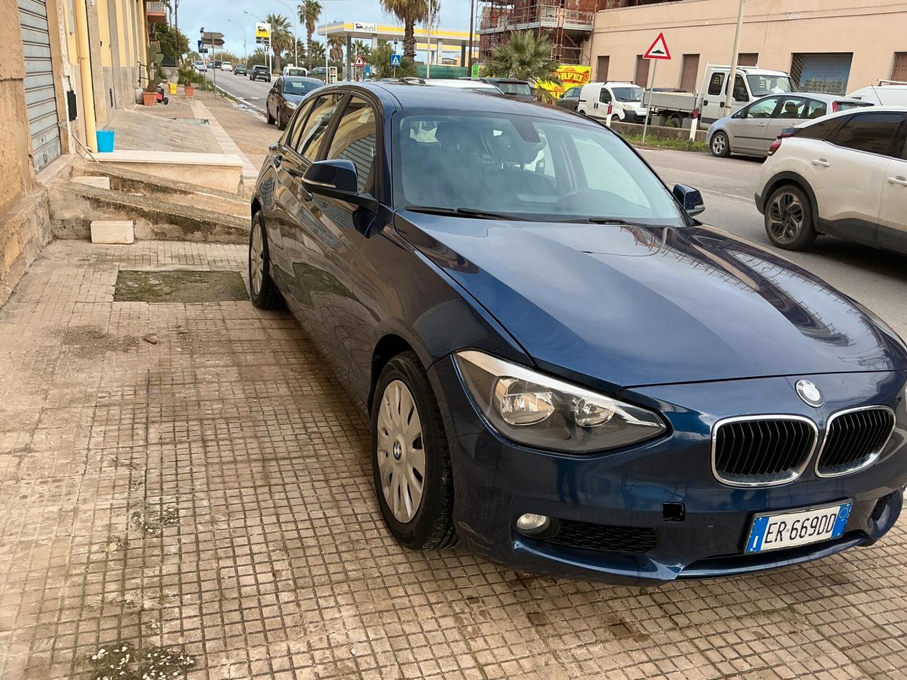 Bmw 116 116d 5p. Urban