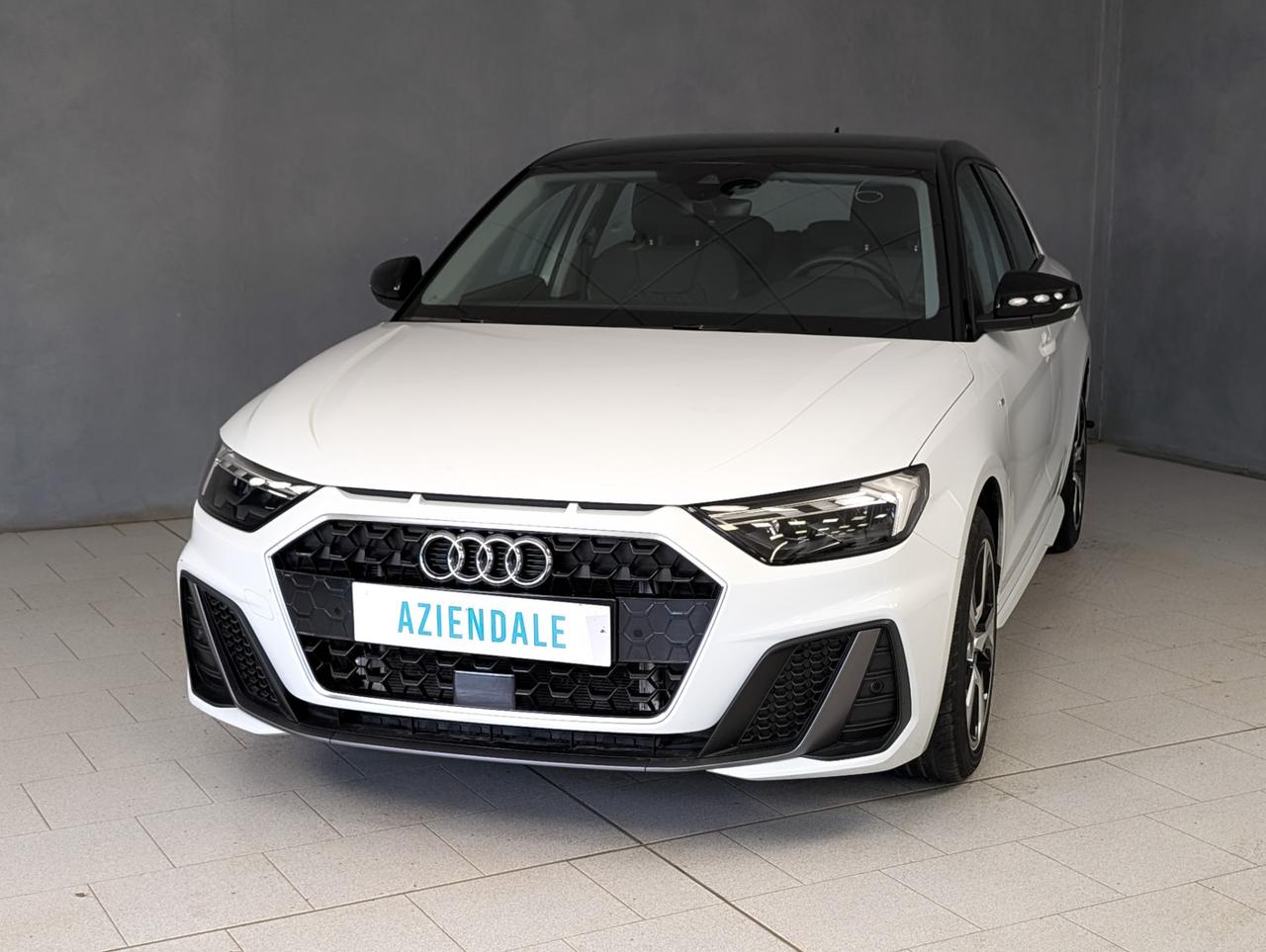 Audi A1 30 TFSI 116cv Adrenalin Black Edition S line