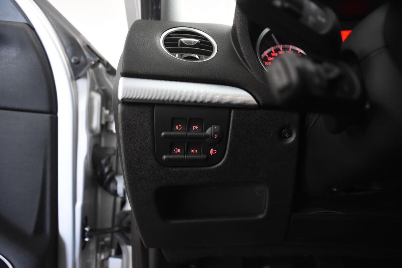 Alfa Romeo 159 1.9 JTDm 16V Exclusive Q-Tronic