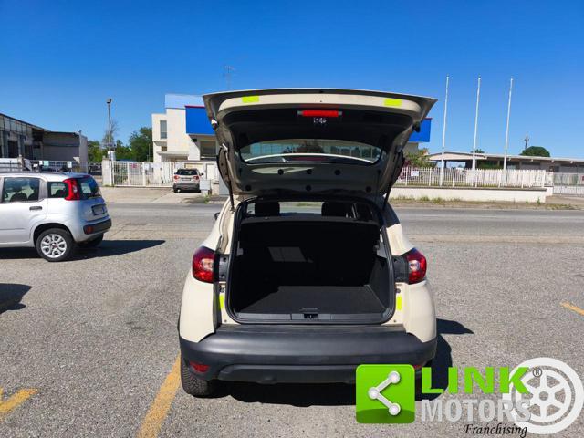 RENAULT Captur TCe 12V 90 CV Start&Stop Energy Life