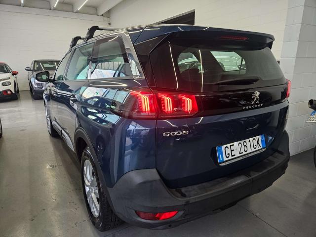 Peugeot 5008 5008 II 2021 1.2 puretech t GT s