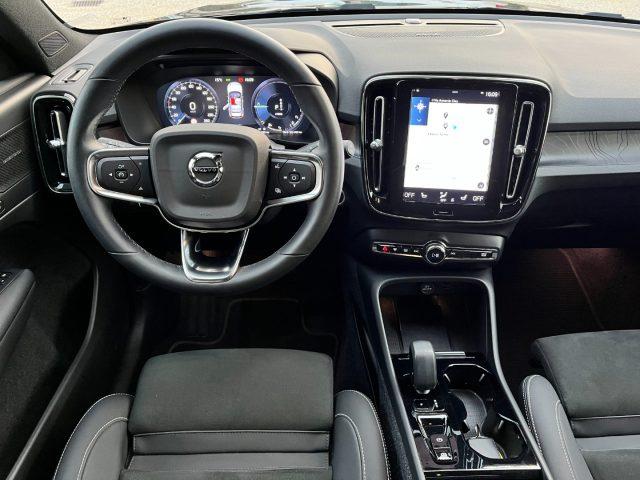 VOLVO XC40 T4 Recharge Plug-in Hybrid autom. Ultimate Dark