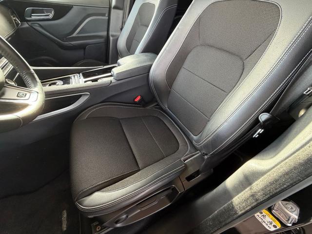 JAGUAR F-Pace 2.0 D 180 CV aut. R-Sport
