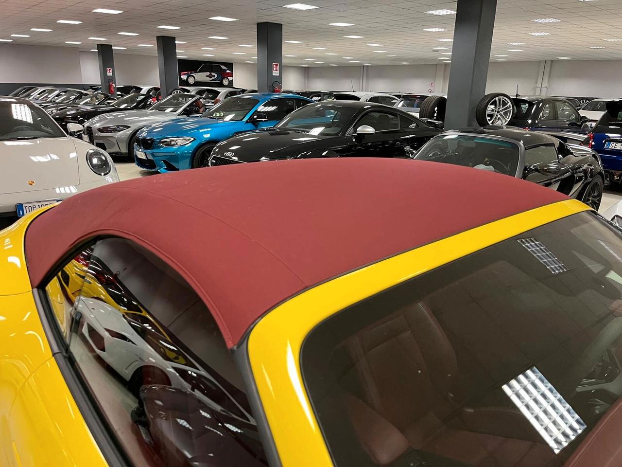 Porsche 911 Carrera 4 GTS Cabriolet