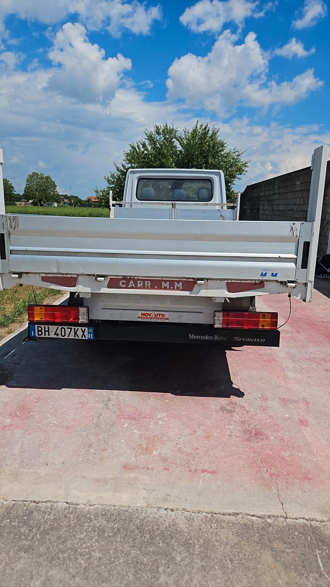 Mercedes Benz