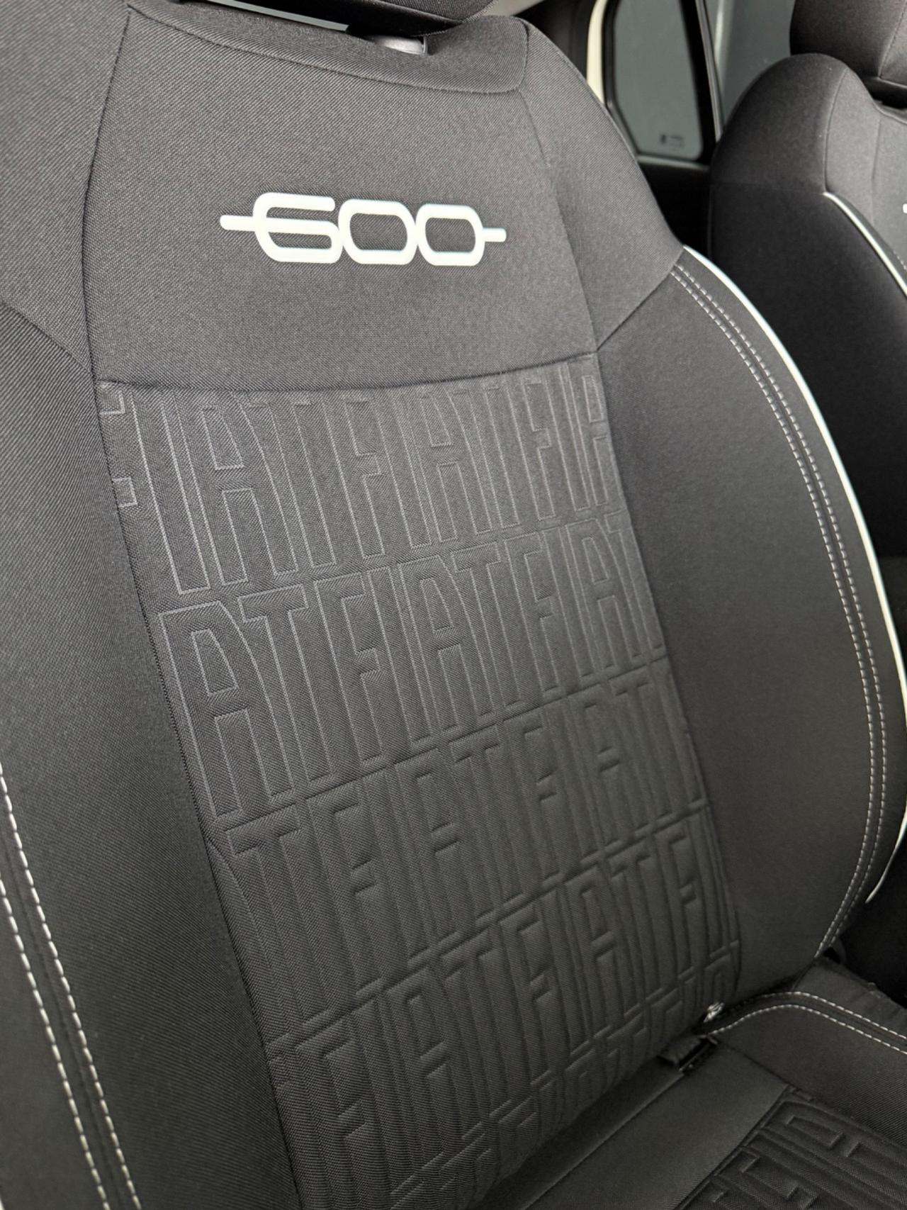 Fiat 600 1.2 Hybrid 145 CV DCT MHEV La Prima