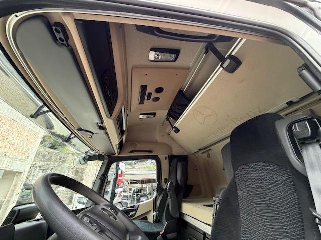 MERCEDES-BENZ ACTRO 1848