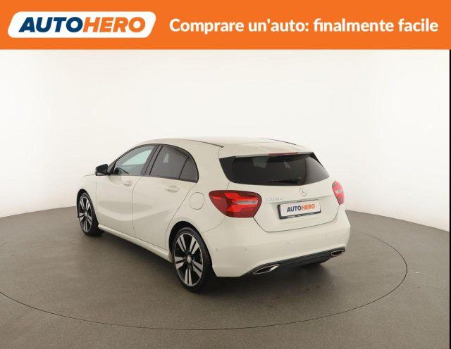 MERCEDES-BENZ A 200 d Automatic Sport