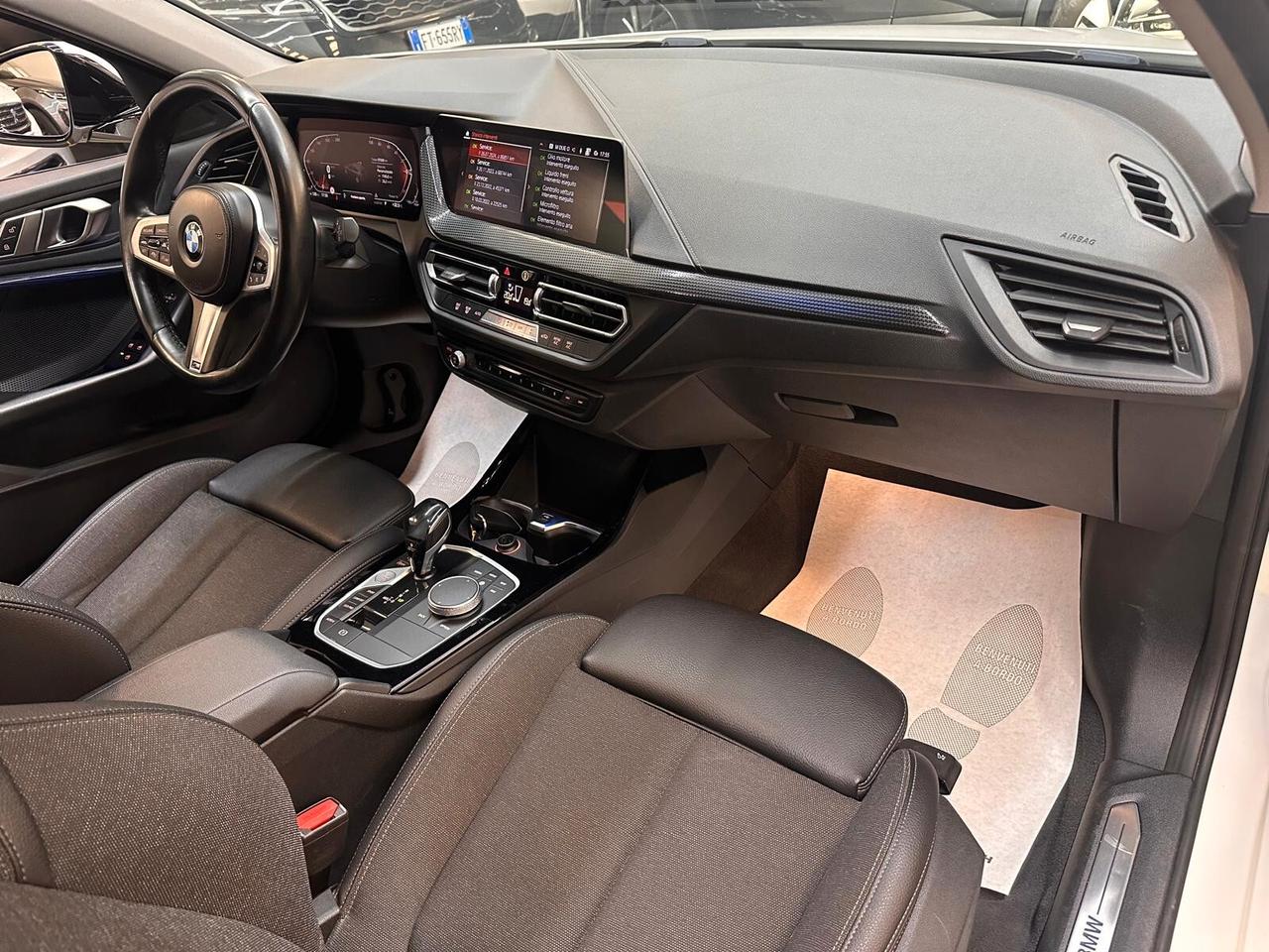 BMW 118 d Sport auto * TAGLIANDI UFFICIALI *