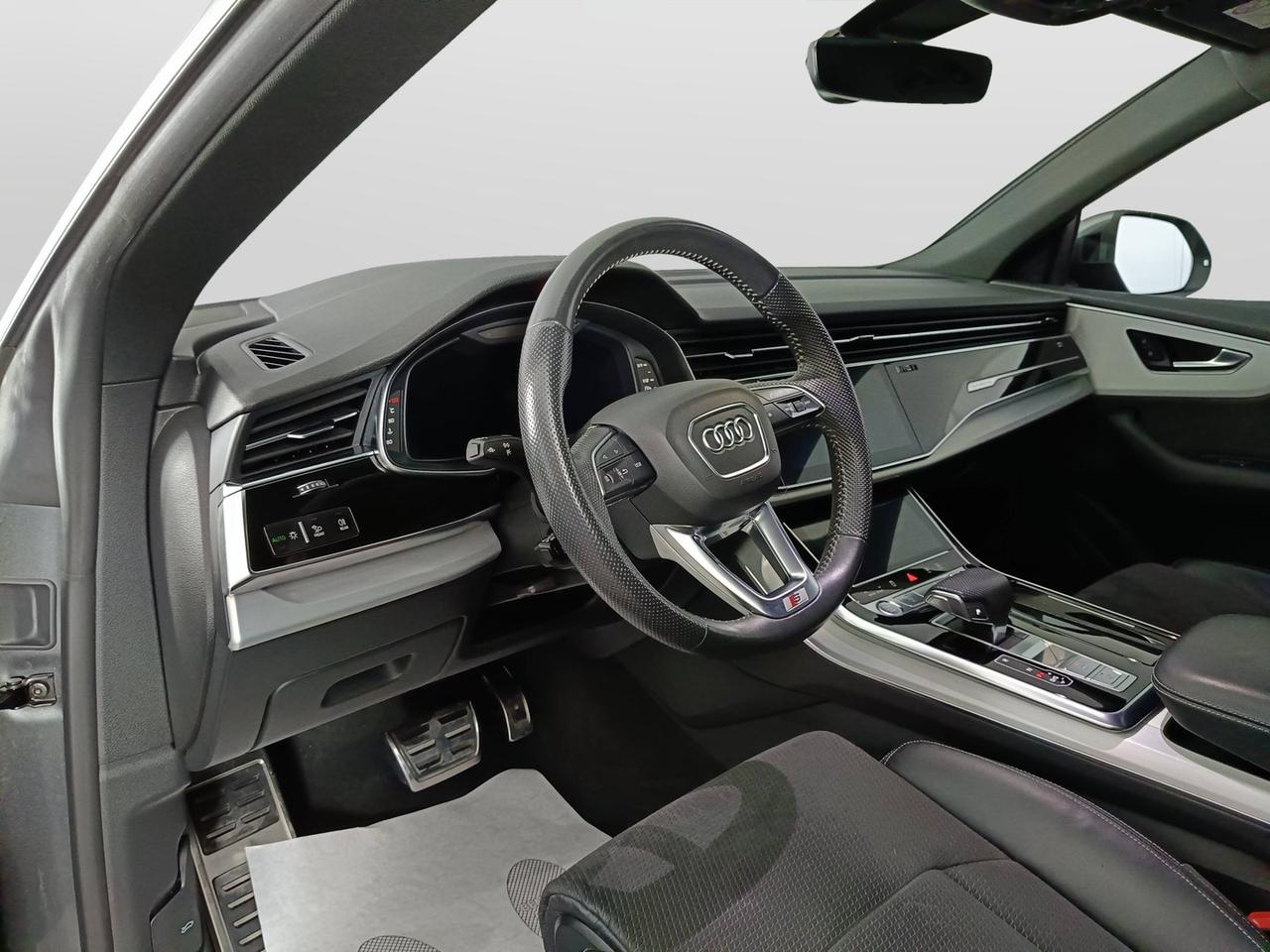 AUDI Q8 I 2018 - Q8 50 3.0 tdi mhev quattro tiptronic
