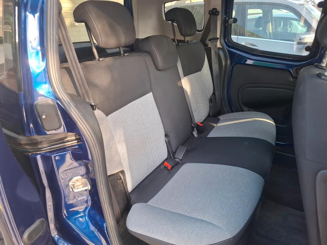 Fiat Qubo 1.3 MJT 80 CV Lounge