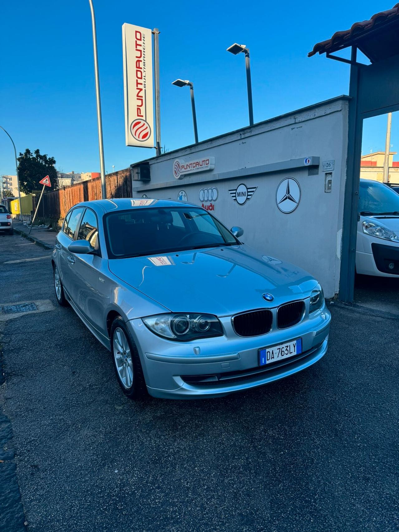 Bmw 118 118d cat 5 porte Attiva