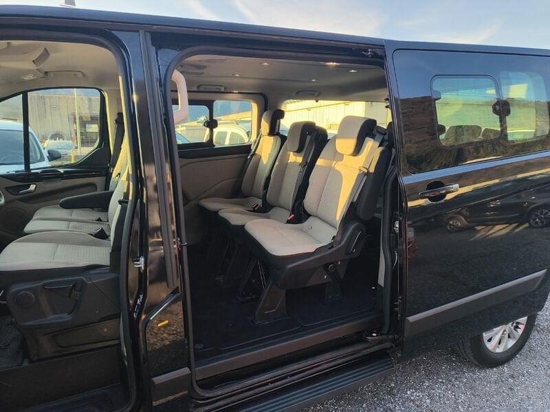 Ford Tourneo Custom Tourneo Custom 2.0 TDCi 9 posti