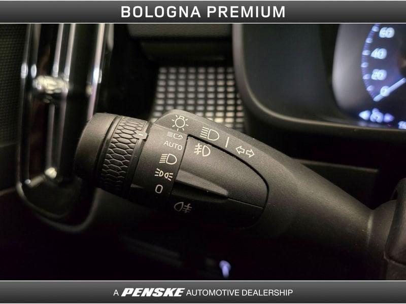 Volvo XC40 XC40 D3 Geartronic R-design N1