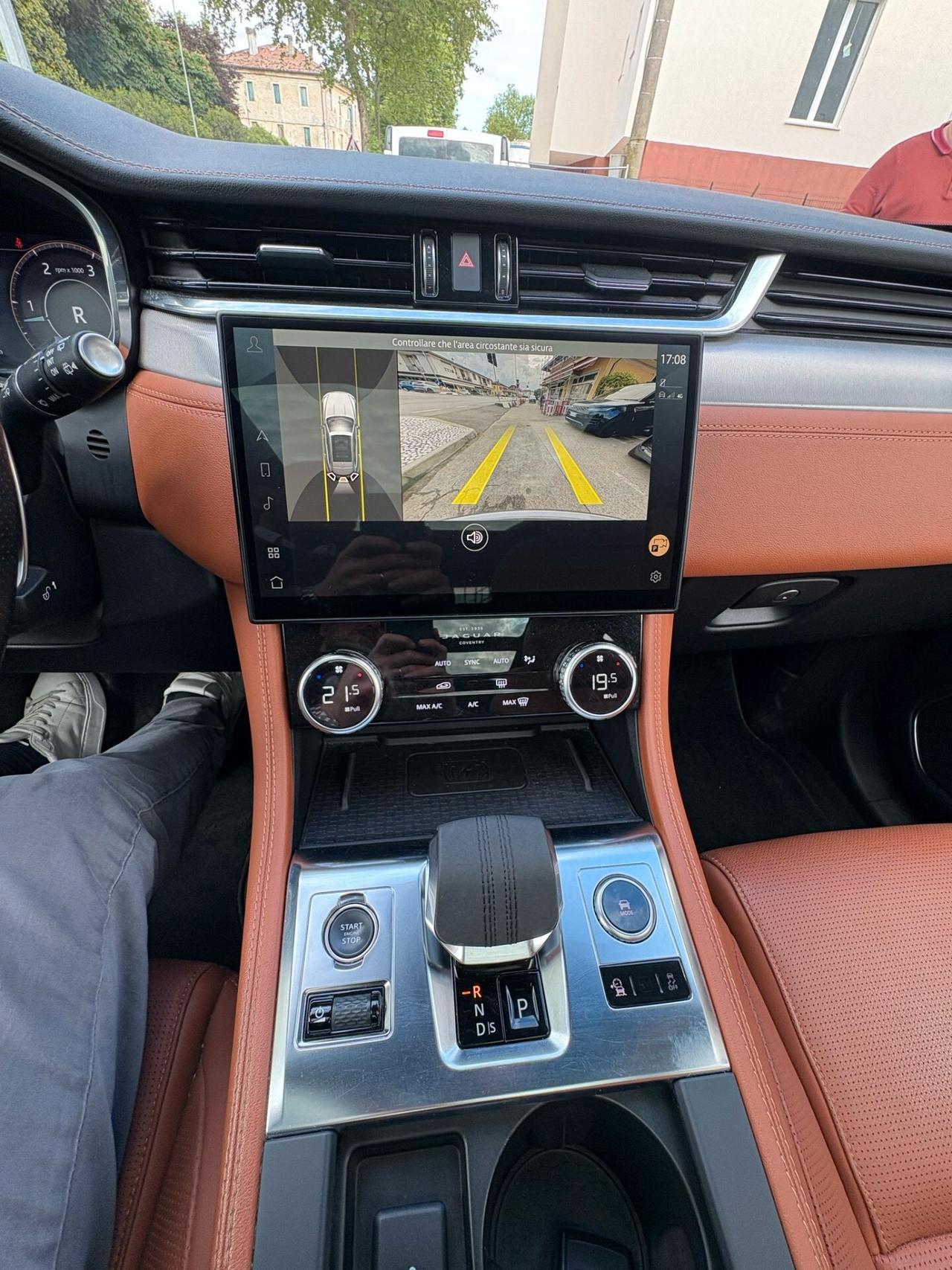 Jaguar F-Pace 2.0 D 204 CV AWD aut. R-Dynamic S