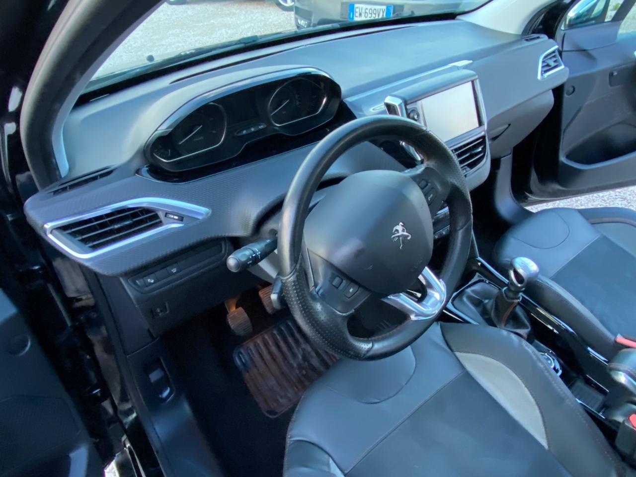 Peugeot 2008 BlueHDi 120 S&S Allure UNICO PROPRIETARIO NEOPATENTATO