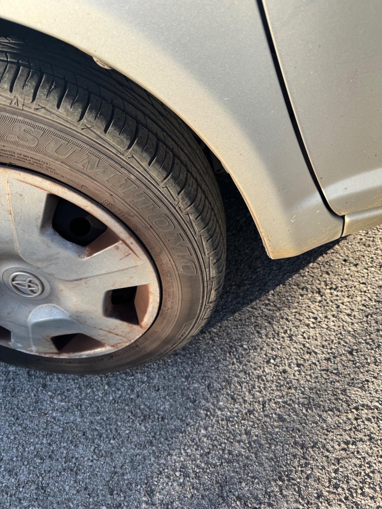 Toyota Yaris 1.0i 16V cat 5 porte