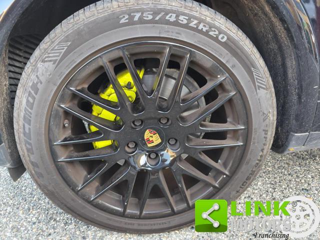 PORSCHE Cayenne 3.0 Diesel Platinum Edition