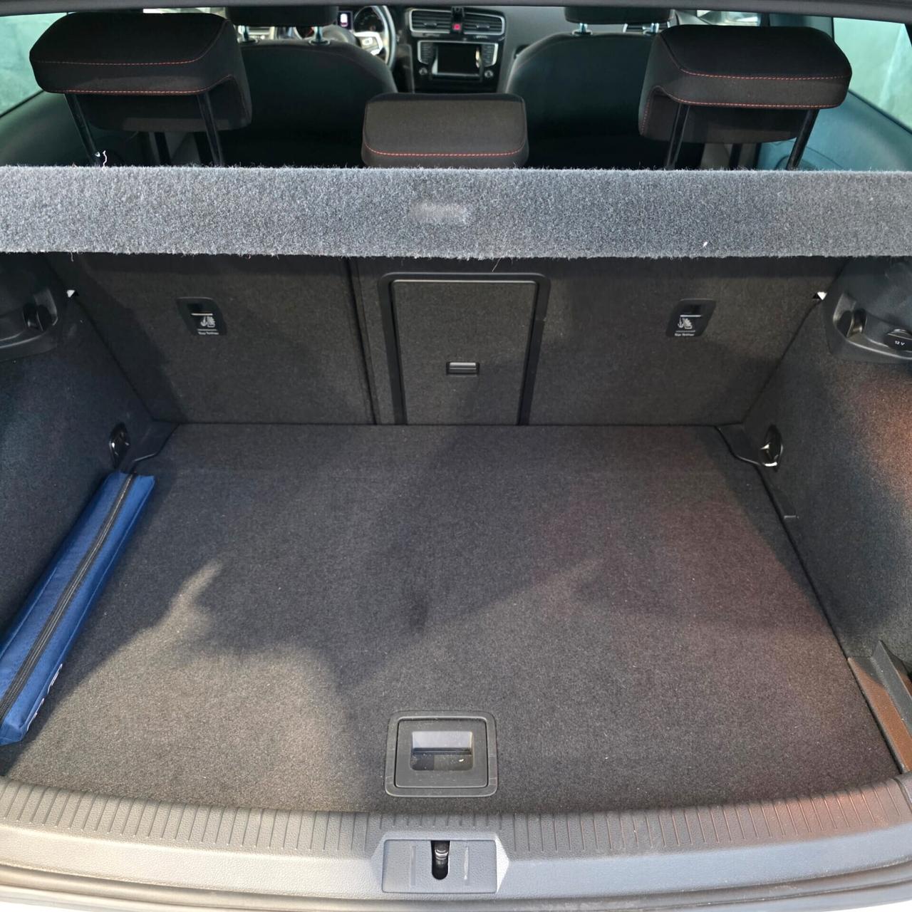 Volkswagen Golf GTI 2.0 TFSI