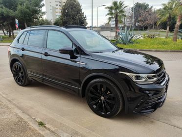 Volkswagen Tiguan 2.0 TDI 150 CV DSG R-Line TETTO APRIBILE