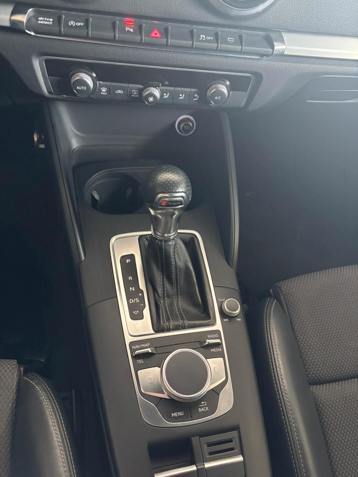 Audi A3 SPB 2.0 TDI S tronic Sport S LINE - VIRTUAL COCKPIT