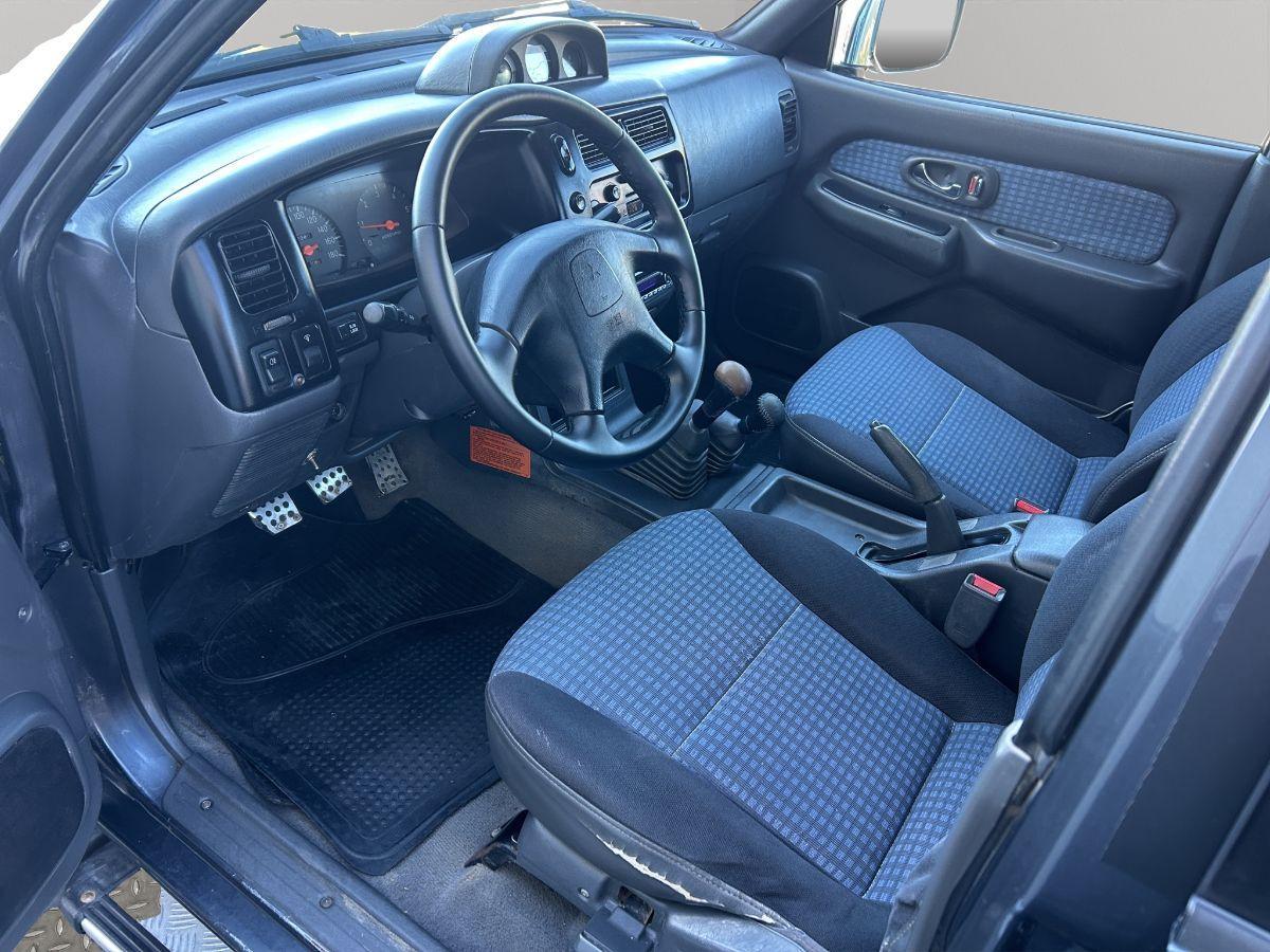 MITSUBISHI - L200 - L200 DOUBLE CAB 2.5 tdi 99cvGLS 4wd