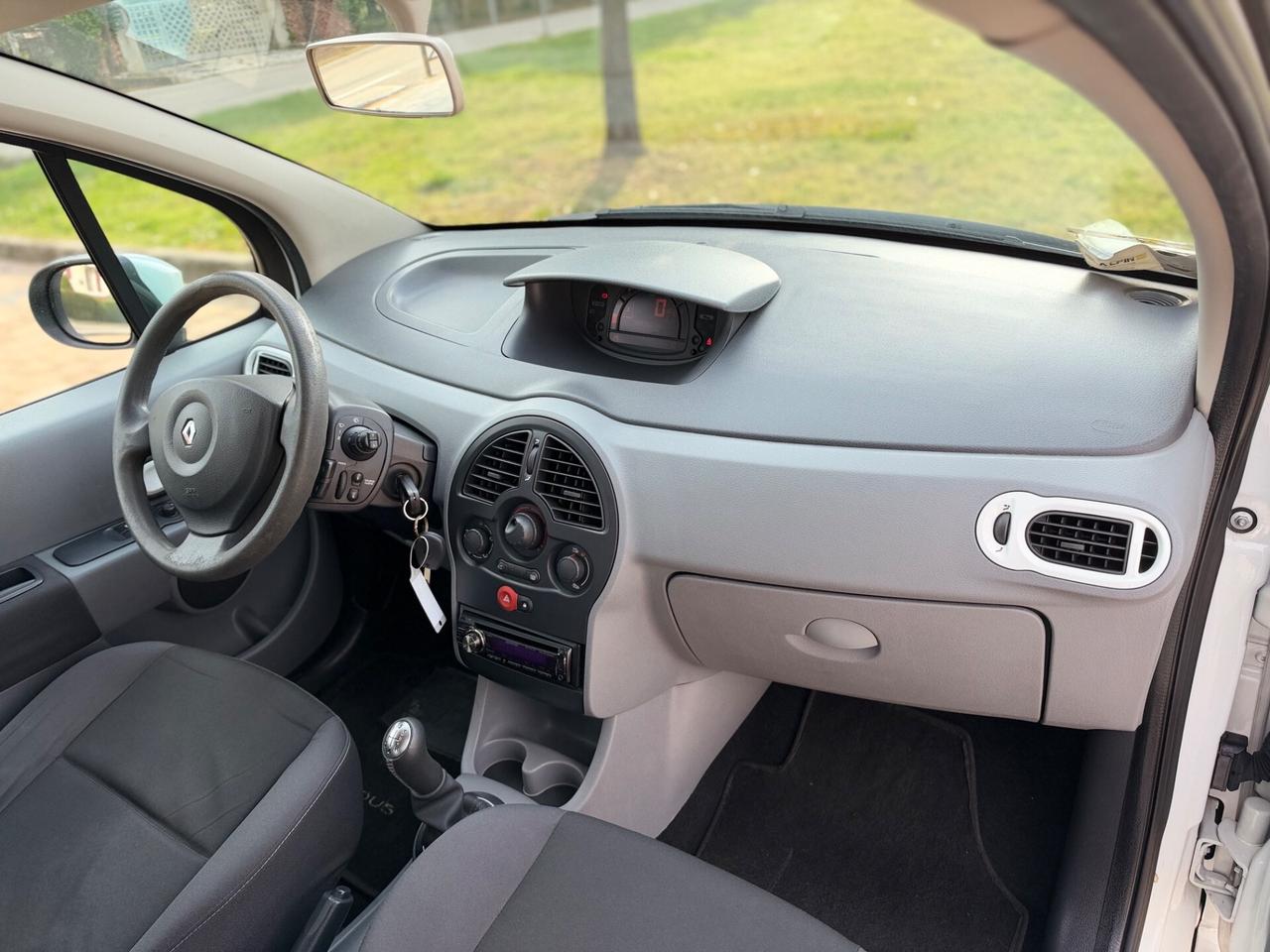 Renault Modus Grand 1.5 dCi 75CV Wave