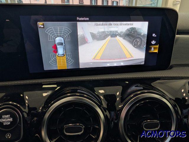 MERCEDES-BENZ A 180 d Automatic Premium