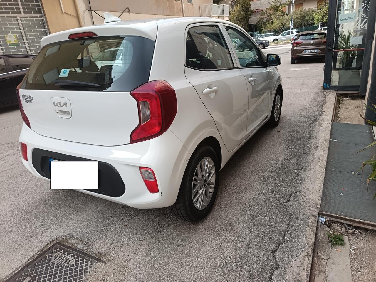Kia Picanto 1.0 Urban km 37000 garanzia 2027